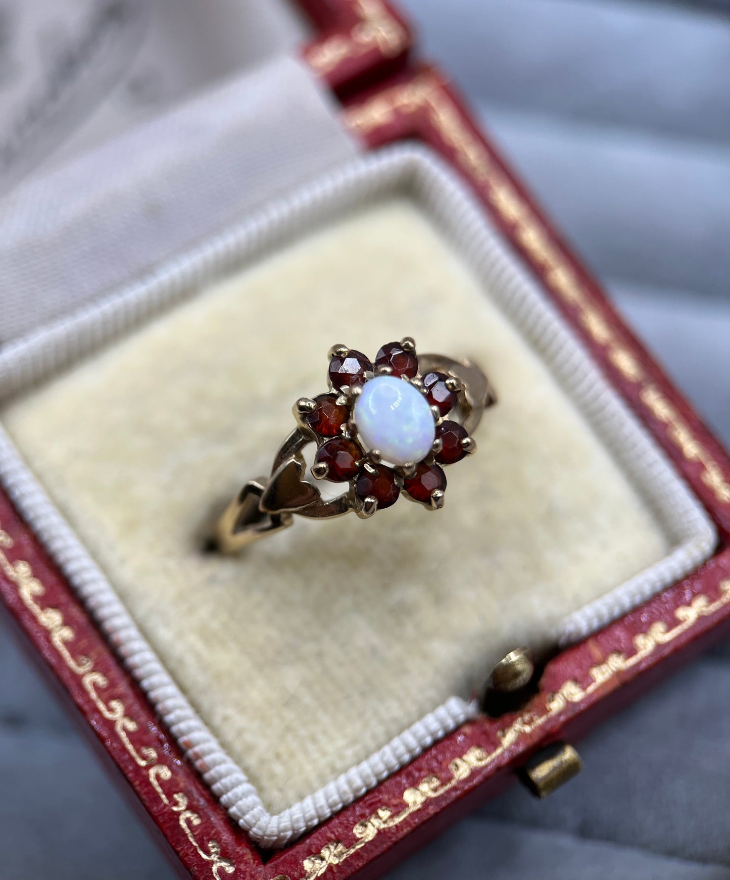 1970s Vintage 9ct Gold Opal & Garnet Cluster Ring