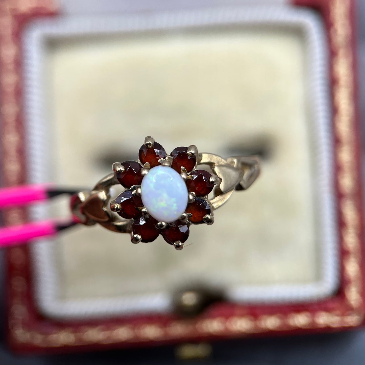 1970s Vintage 9ct Gold Opal & Garnet Cluster Ring