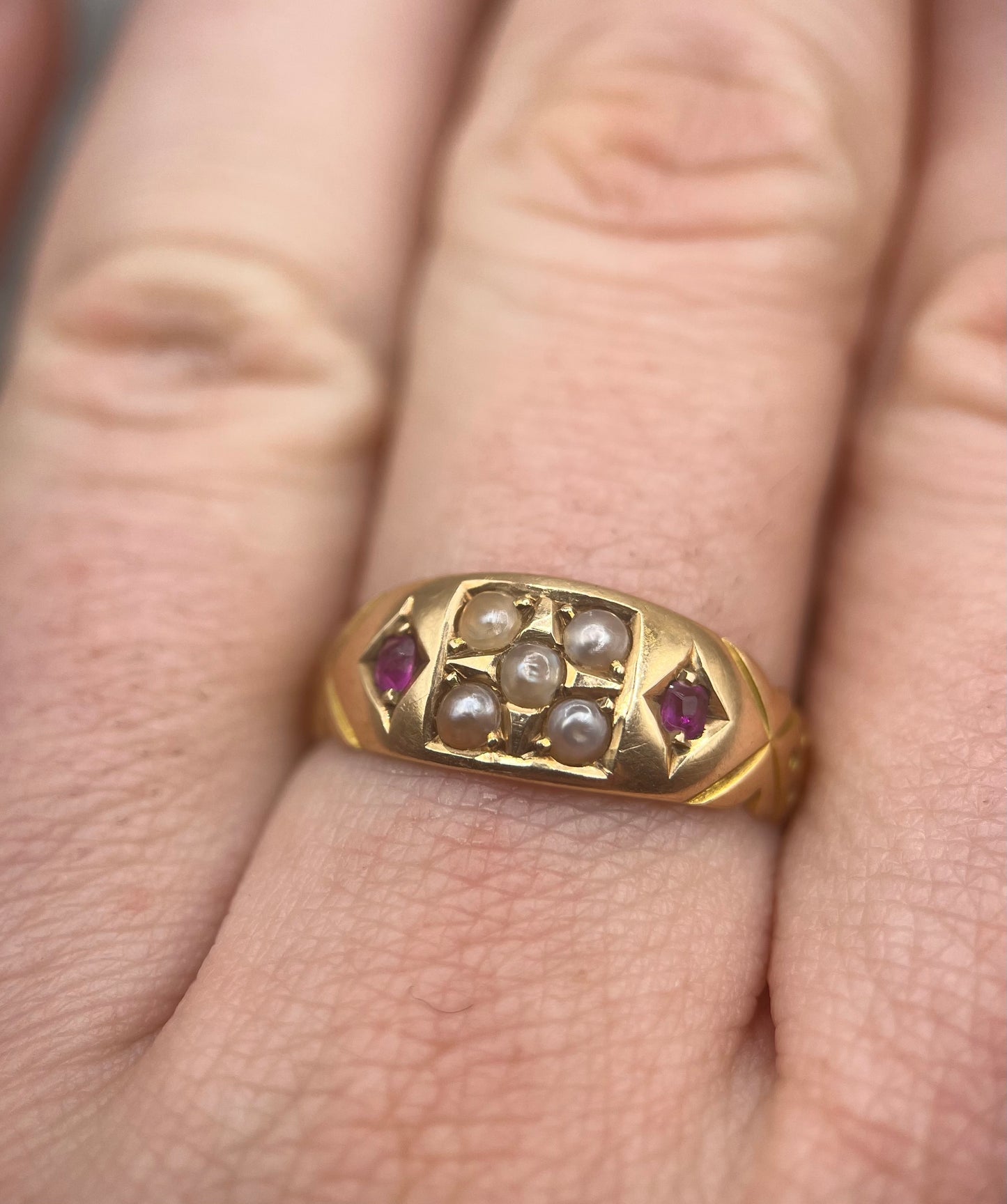 Antique Victorian 15ct Gold Ruby & Pearl Gypsy Ring