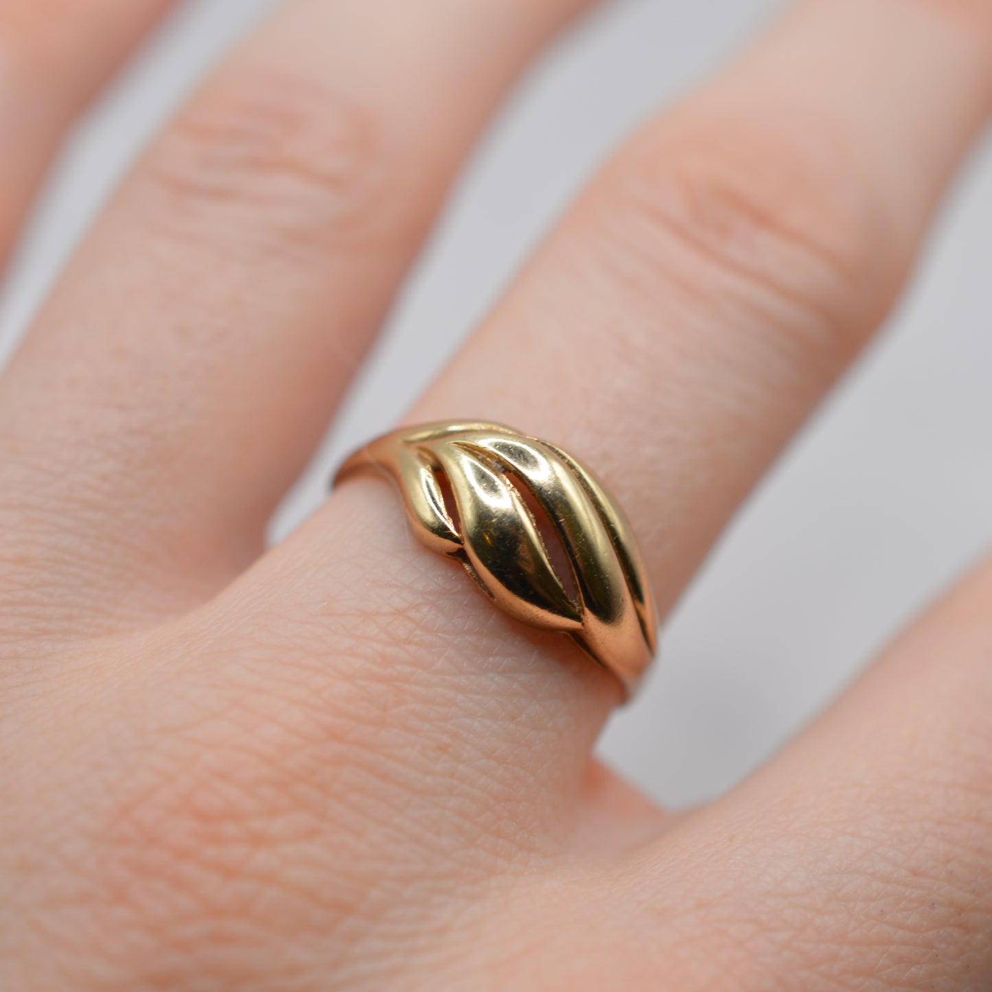 1980s 9ct Gold Leaf Ring