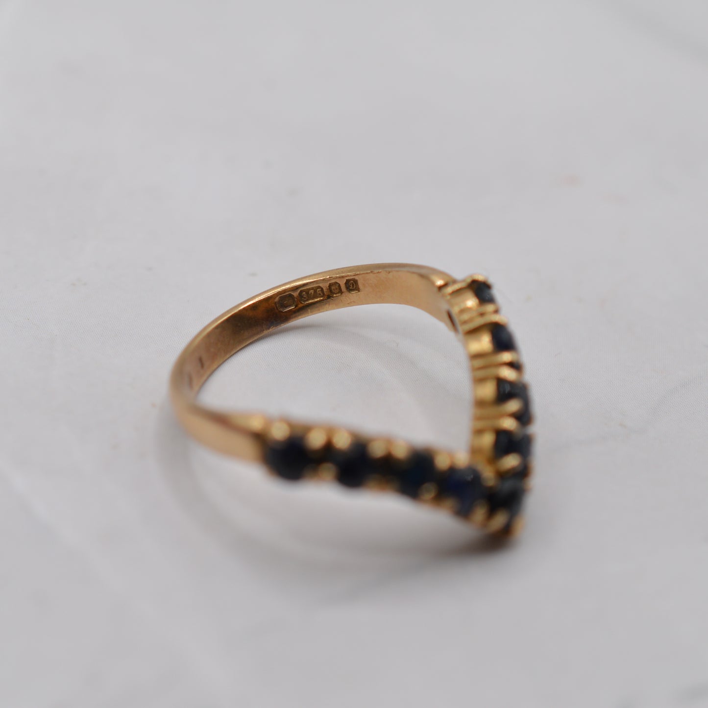1970s Vintage 9ct Gold Sapphire Wishbone Ring