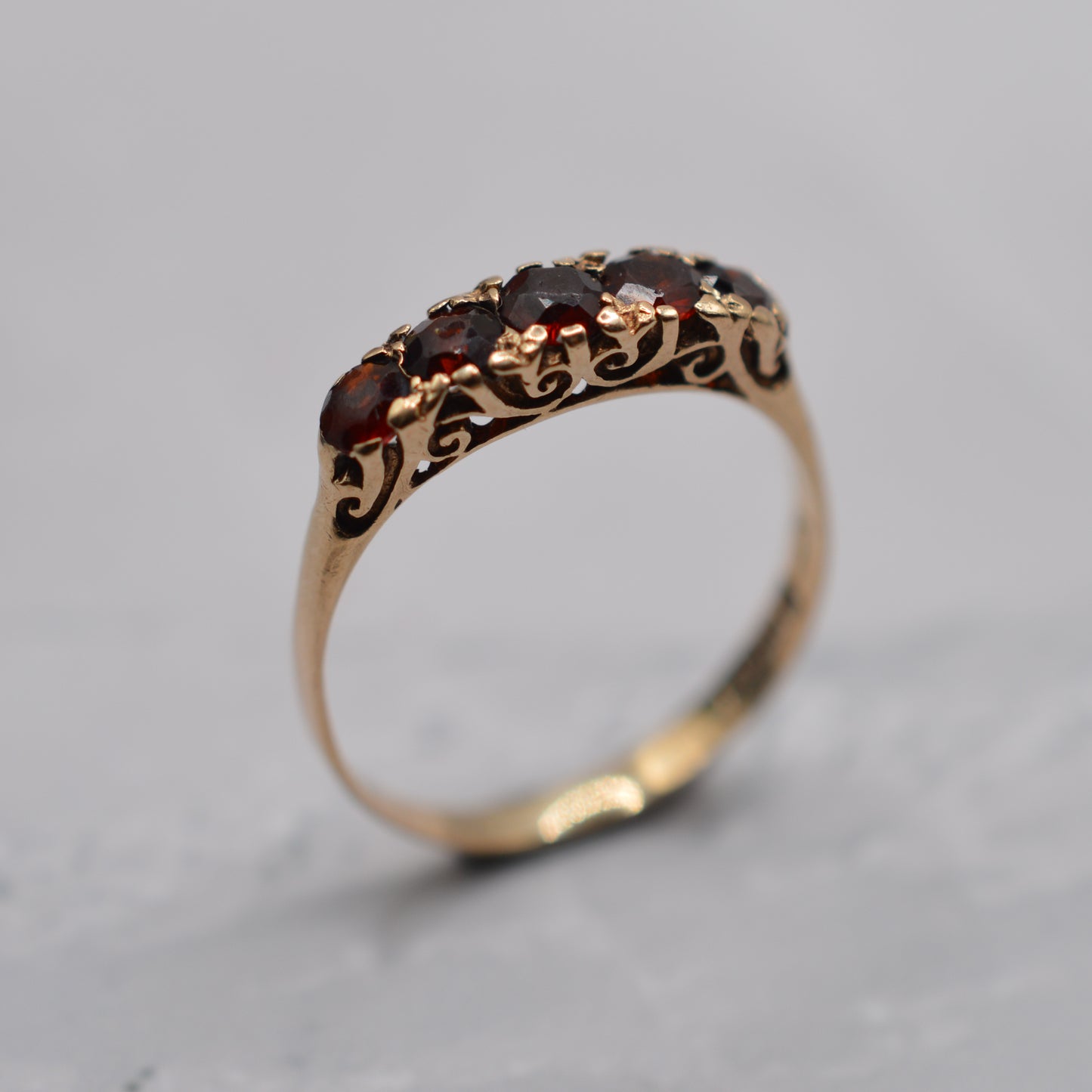 1970s Vintage 9ct Gold Garnet Five-Stone Ring