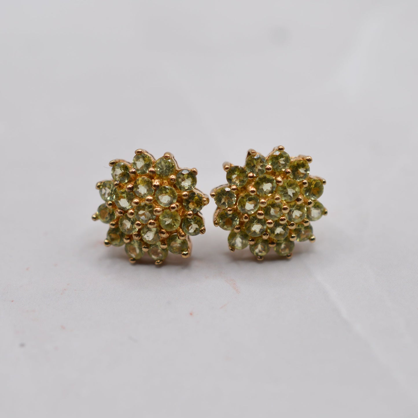 Y2K 9ct Gold Peridot Cluster Stud Earrings