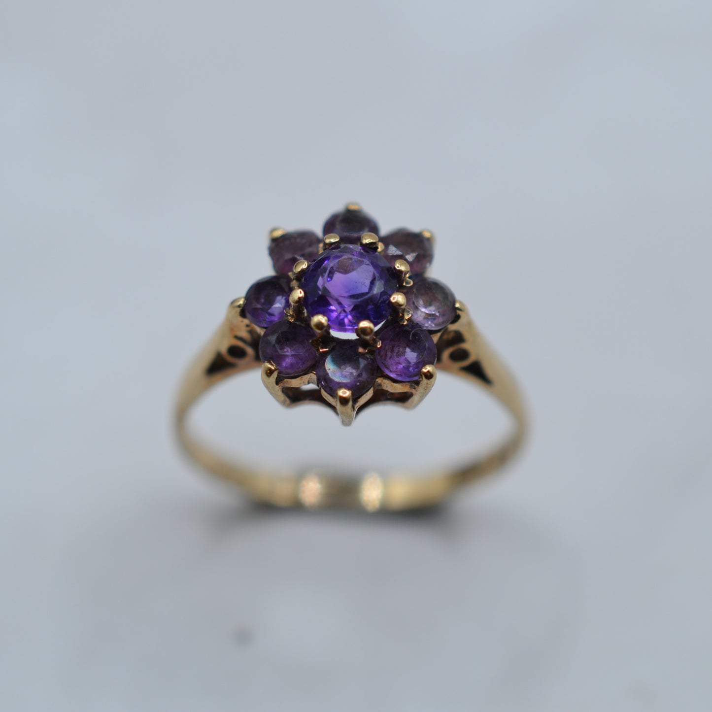 1970s Vintage 9ct Gold Amethyst Floral Cluster Ring
