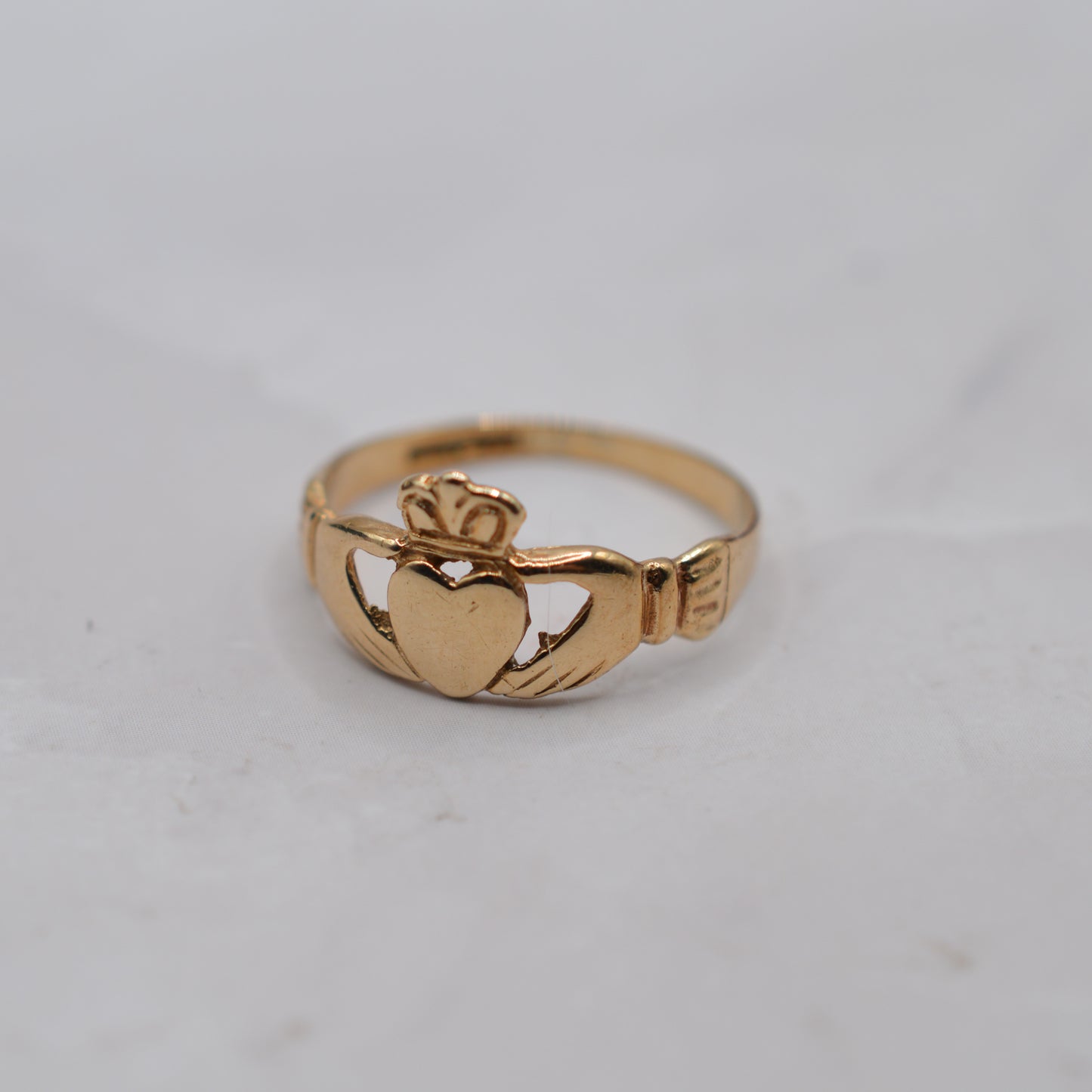 1990s 9ct Gold Claddagh Ring