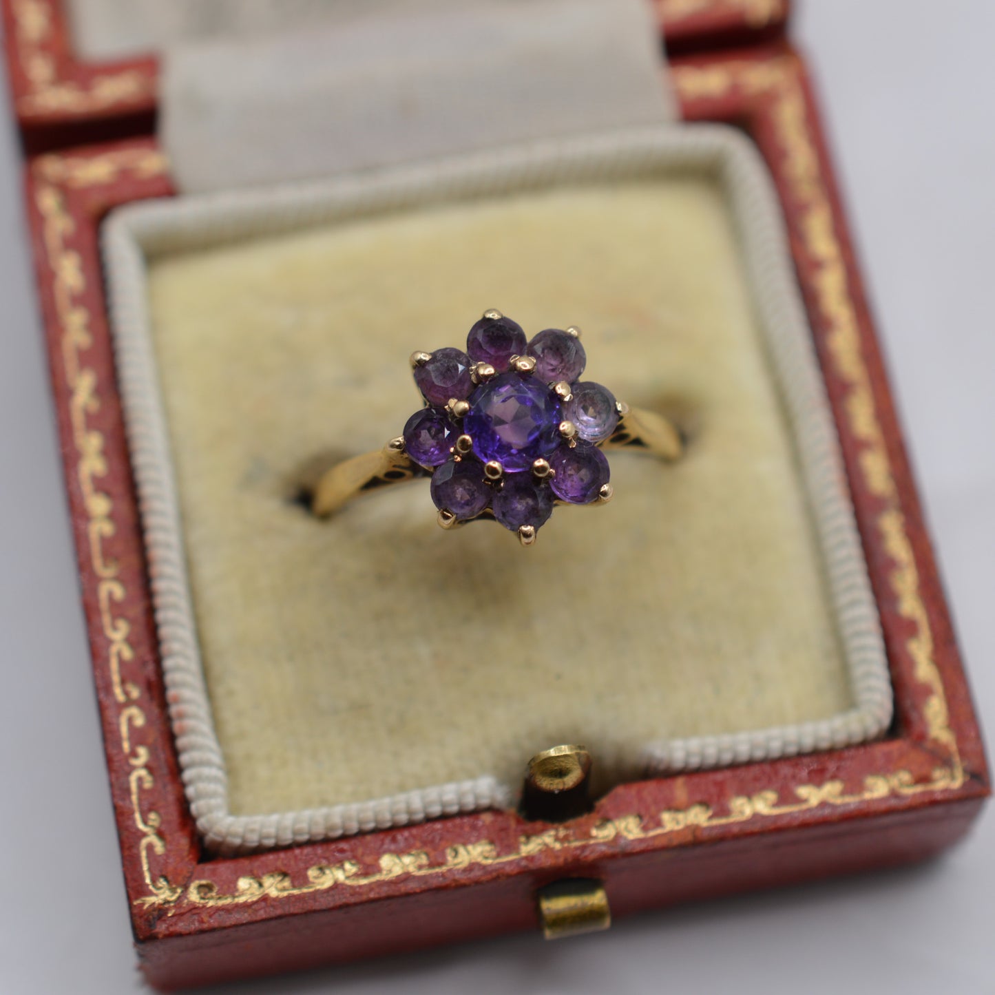 1970s Vintage 9ct Gold Amethyst Floral Cluster Ring