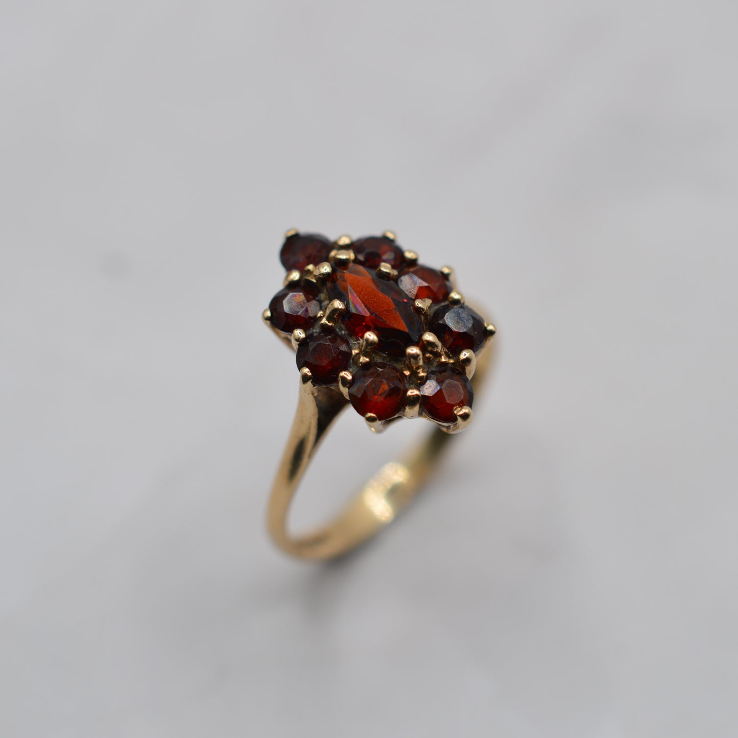 1970s Vintage 9ct Gold Garnet Cluster Ring