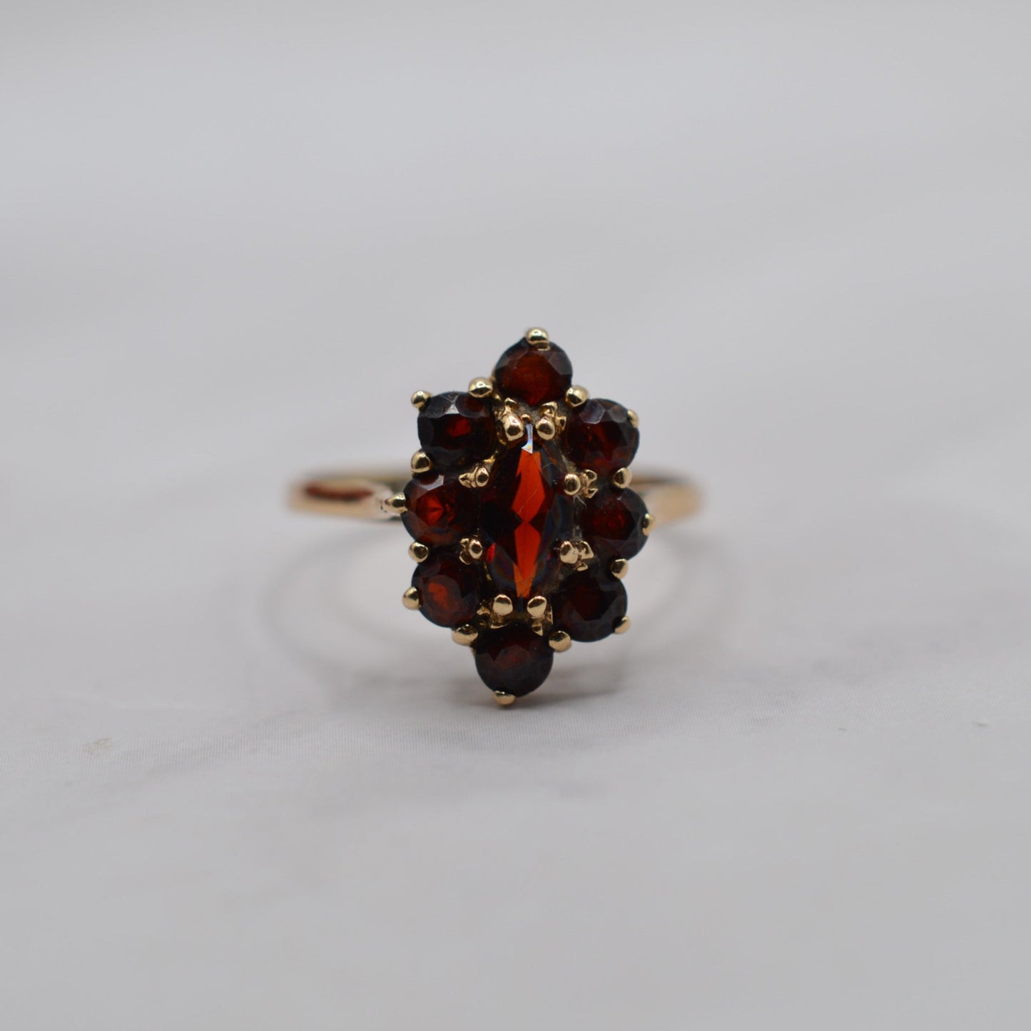 1970s Vintage 9ct Gold Garnet Cluster Ring