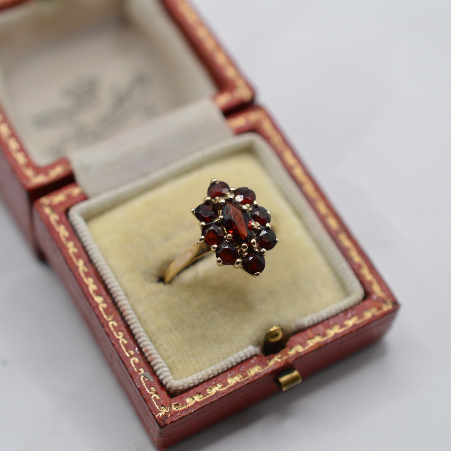 1970s Vintage 9ct Gold Garnet Cluster Ring