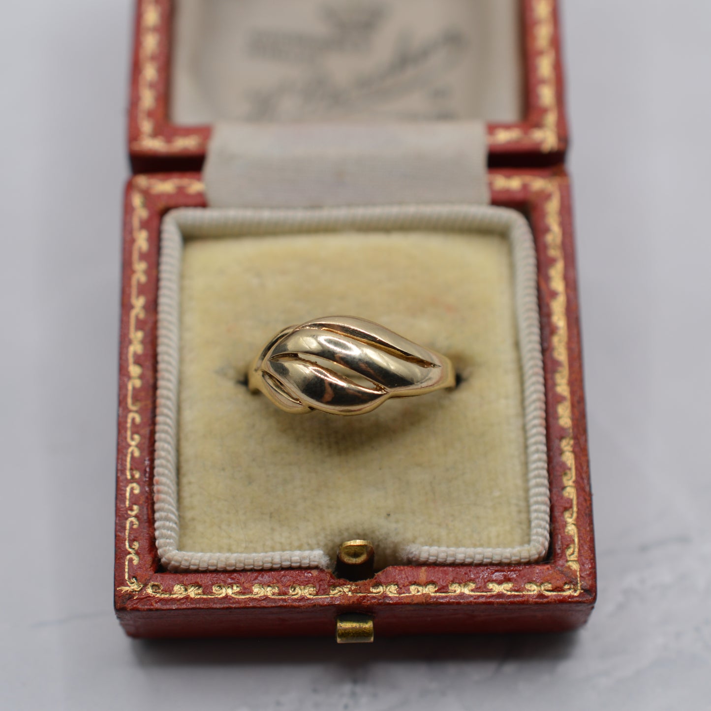 1980s 9ct Gold Chunky Leaf Ring