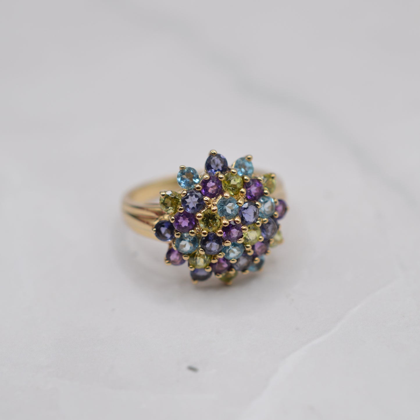 Chunky Y2K 9ct Gold Multi-Gem Cluster Ring – Amethyst, Peridot, Topaz & Iolite
