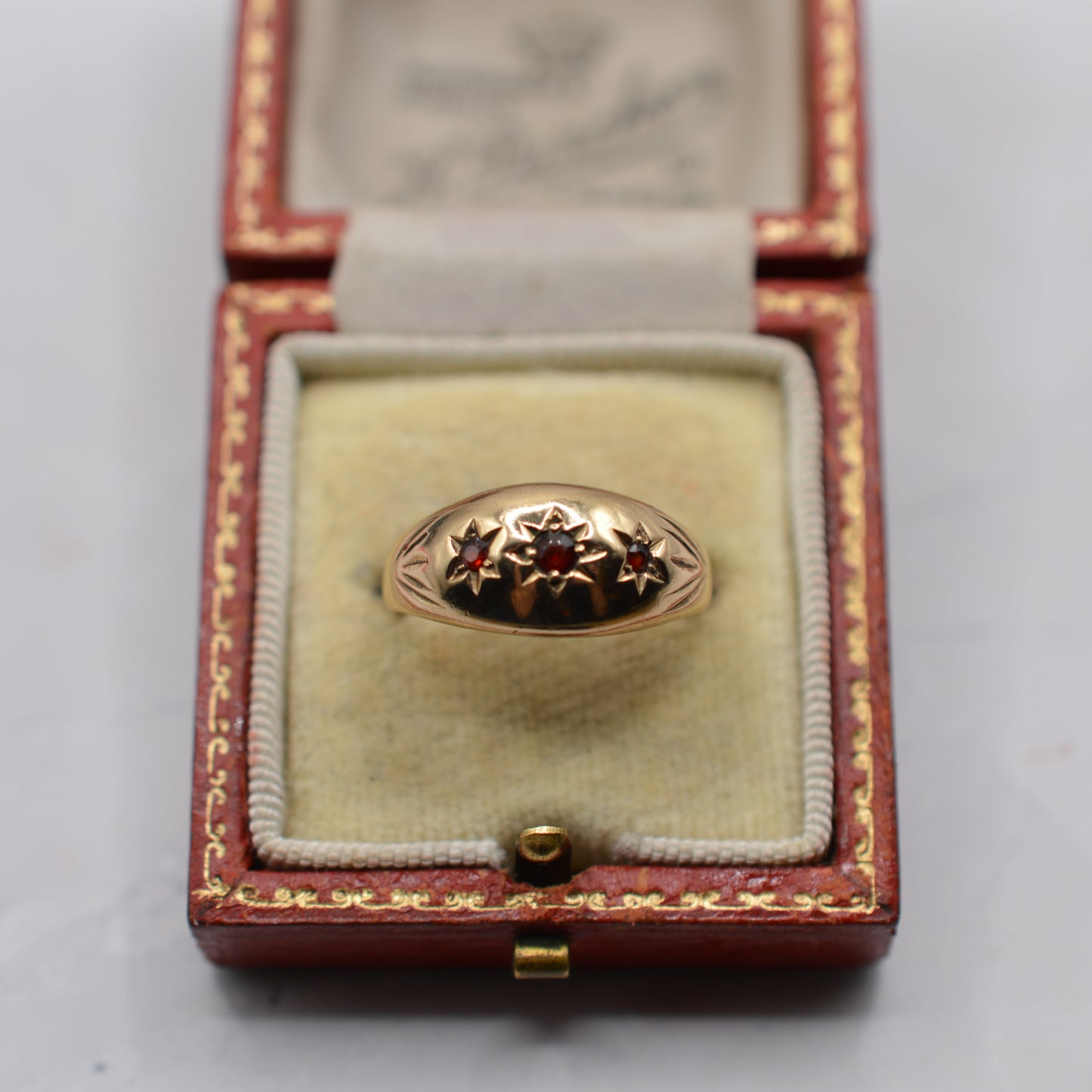 Chunky 1960s Vintage 9ct Gold Garnet Gypsy Trilogy Ring