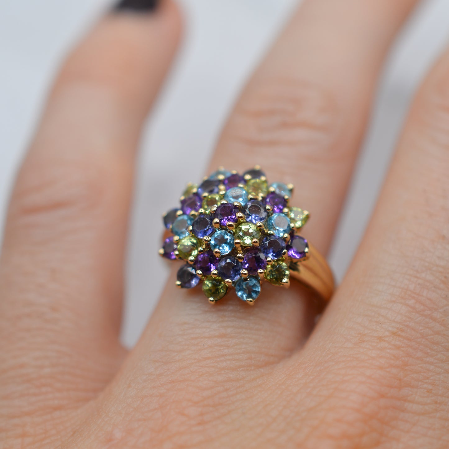 Chunky Y2K 9ct Gold Multi-Gem Cluster Ring – Amethyst, Peridot, Topaz & Iolite