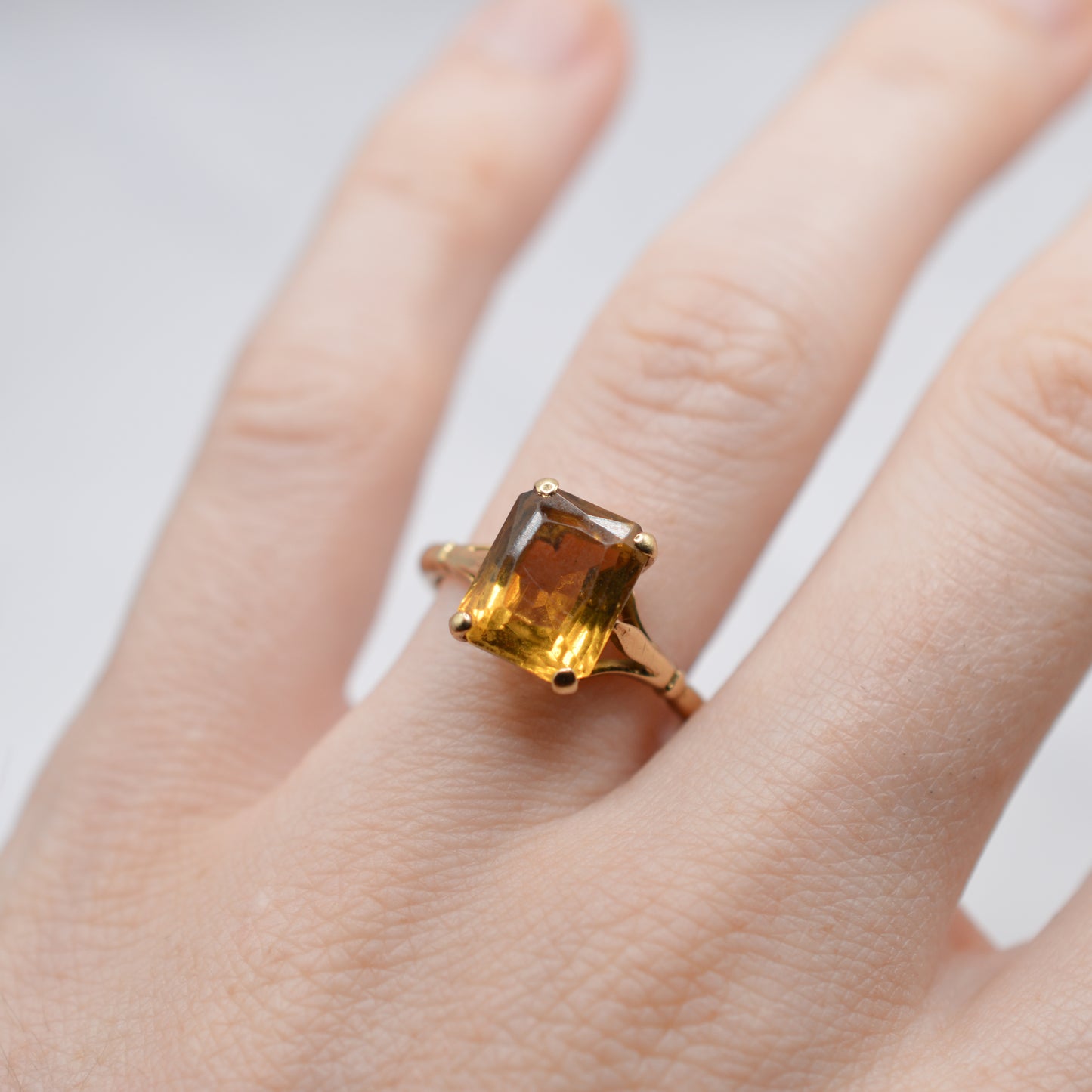 1960s Vintage 9ct Gold Citrine Solitaire Ring