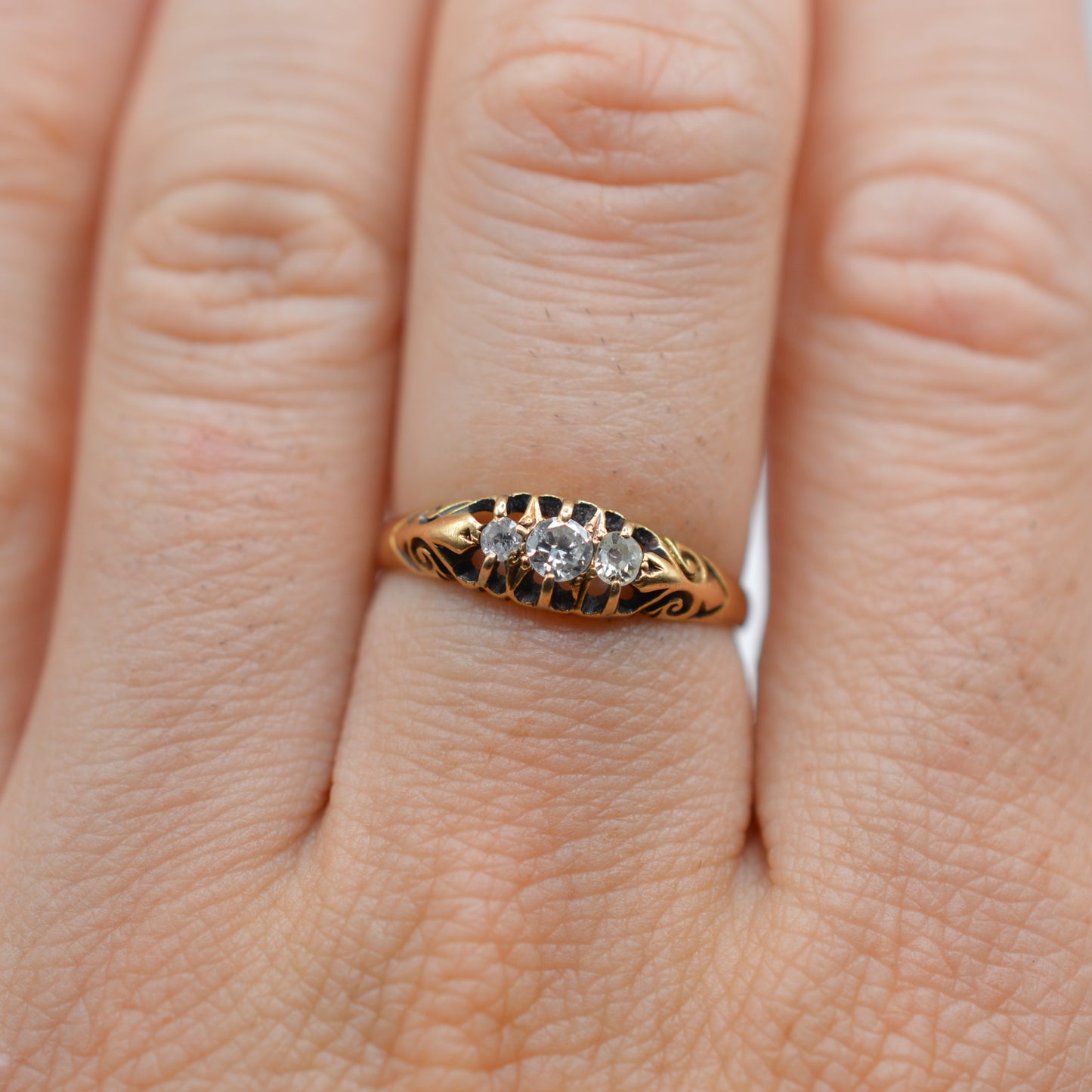 Antique 9ct Gold Diamond Trilogy Ring