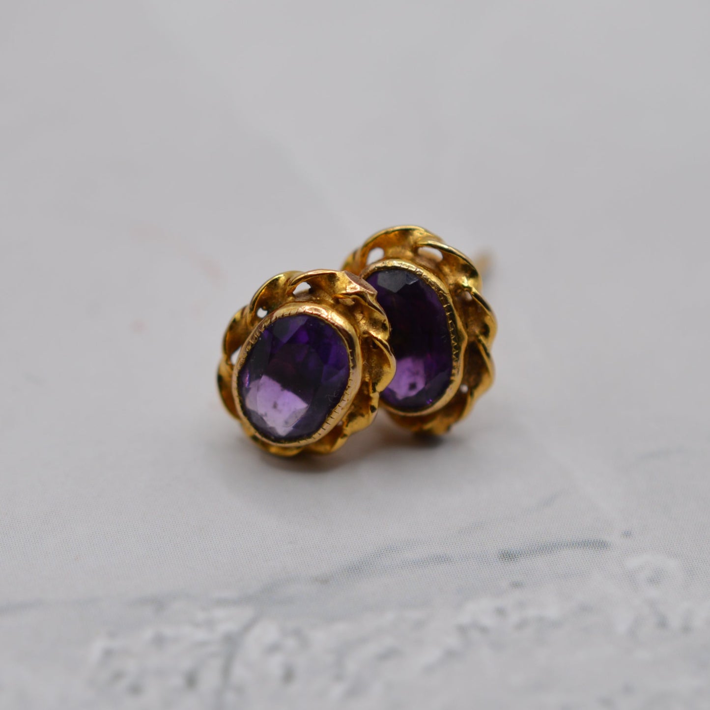 1970s Vintage 9ct Gold Amethyst Stud Earrings