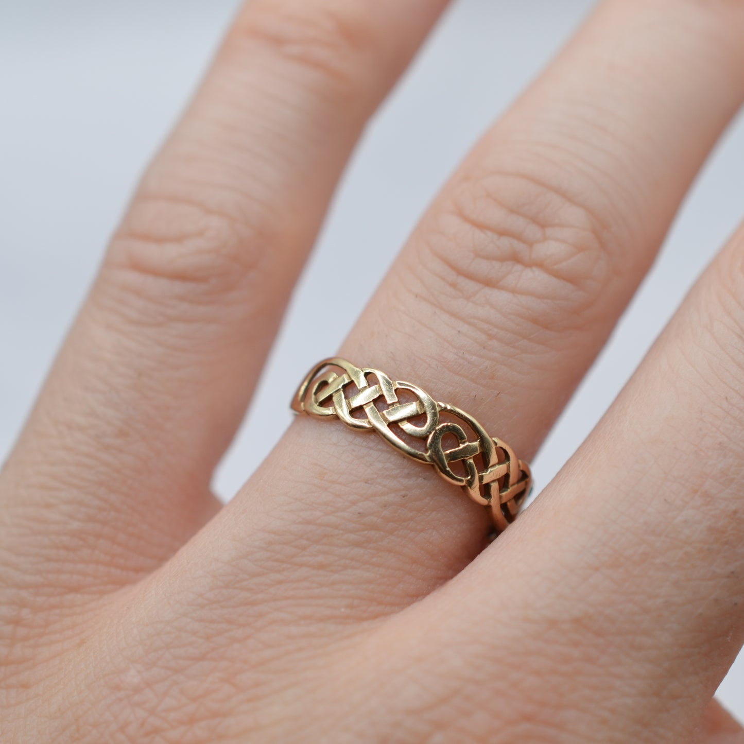 9ct Gold Celtic Braid Ring