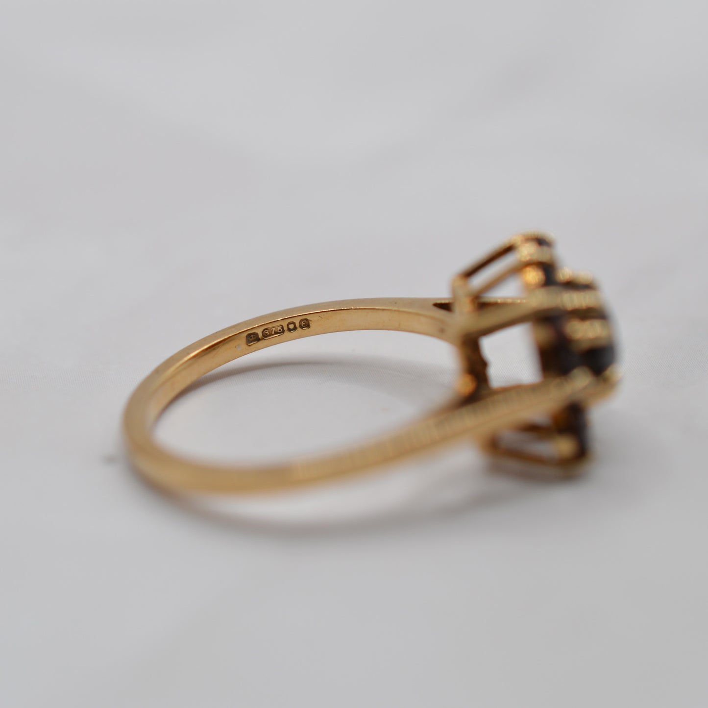 1970s Vintage 9ct Gold Garnet Square Cluster Ring