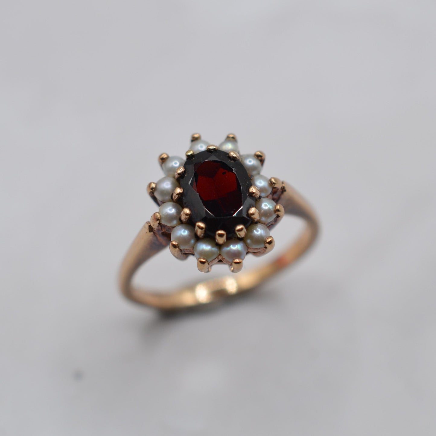 1960s Vintage 9ct Gold Garnet & Pearl Cluster Ring