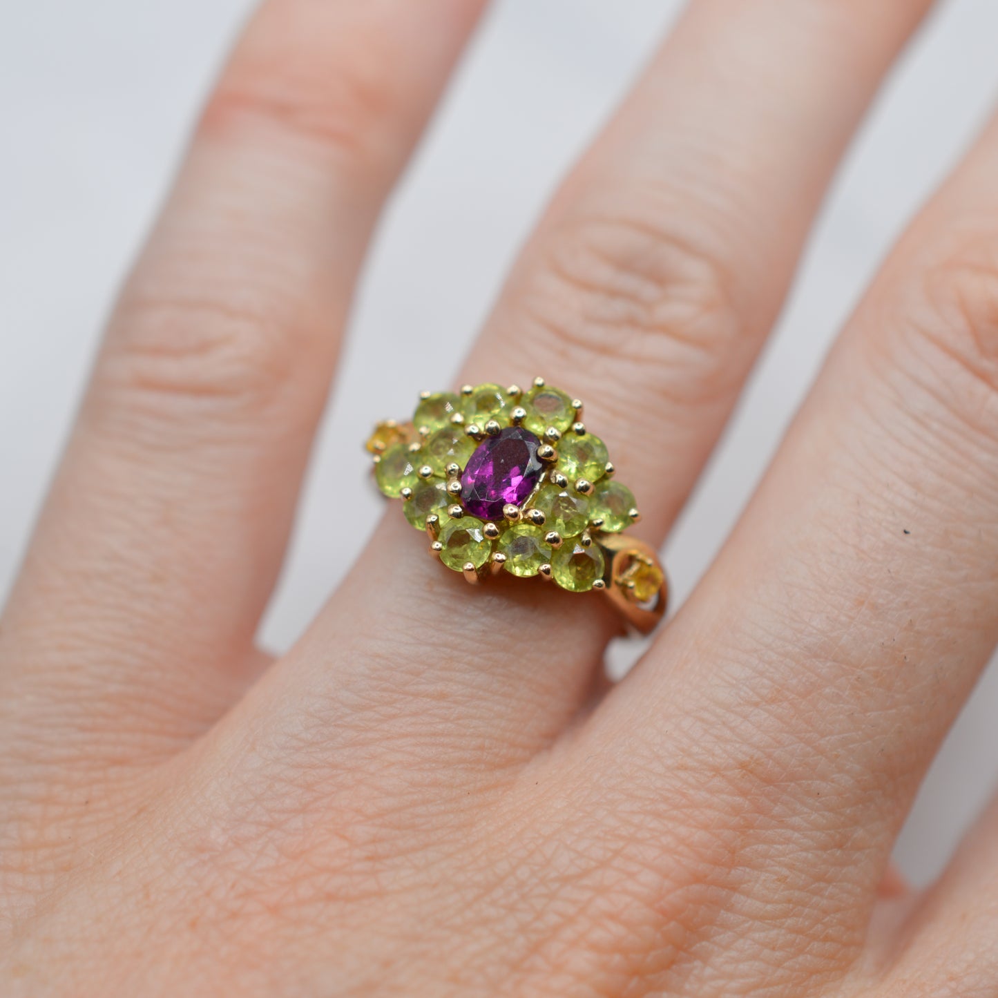 Chunky 9ct Gold Green Sapphire, Yellow Sapphire & Garnet Cluster Ring