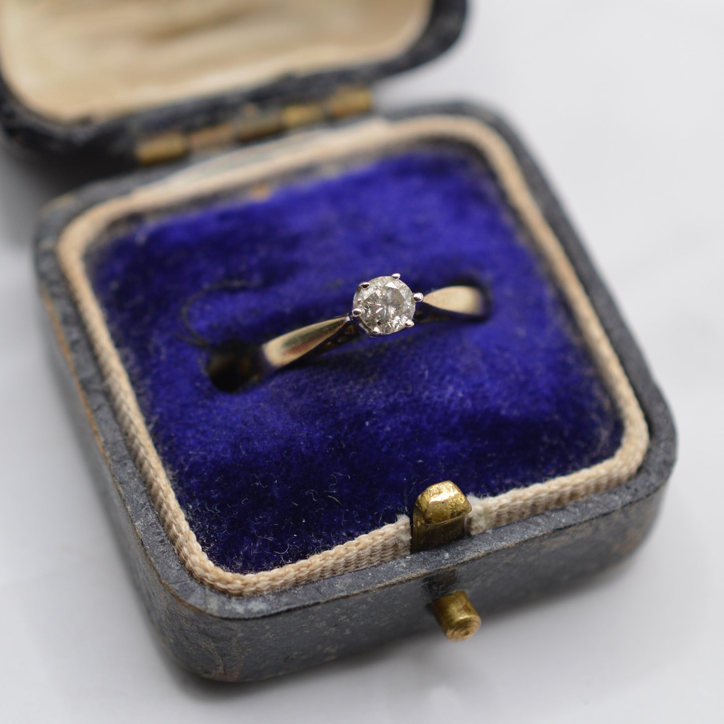 9ct Gold 0.25ct Diamond Solitaire Ring