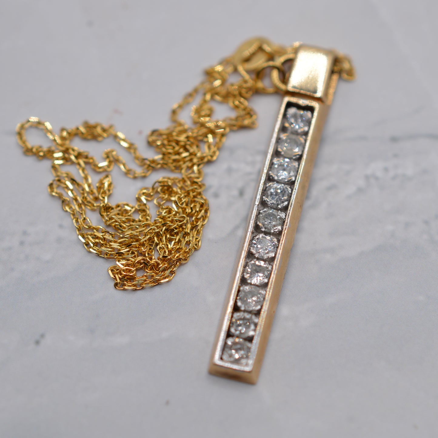 1980s 9ct Gold 0.50ct Diamond Pendant Necklace (18" Chain)