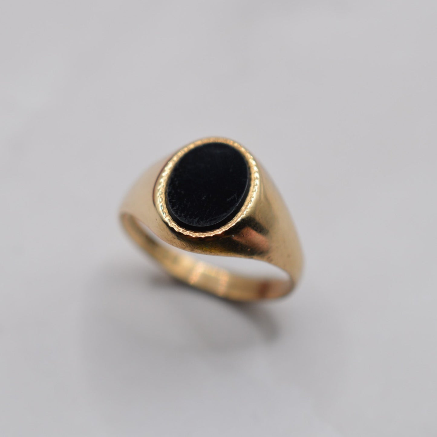 1970s Chunky Vintage 9ct Gold Onyx Signet Ring