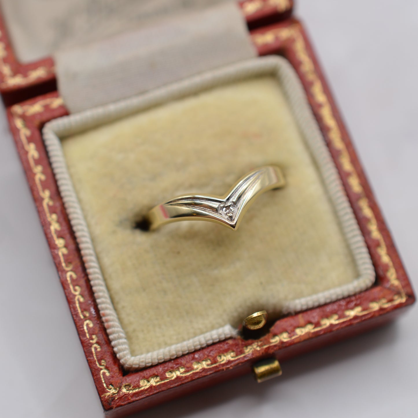 9ct Gold Diamond Wishbone Ring
