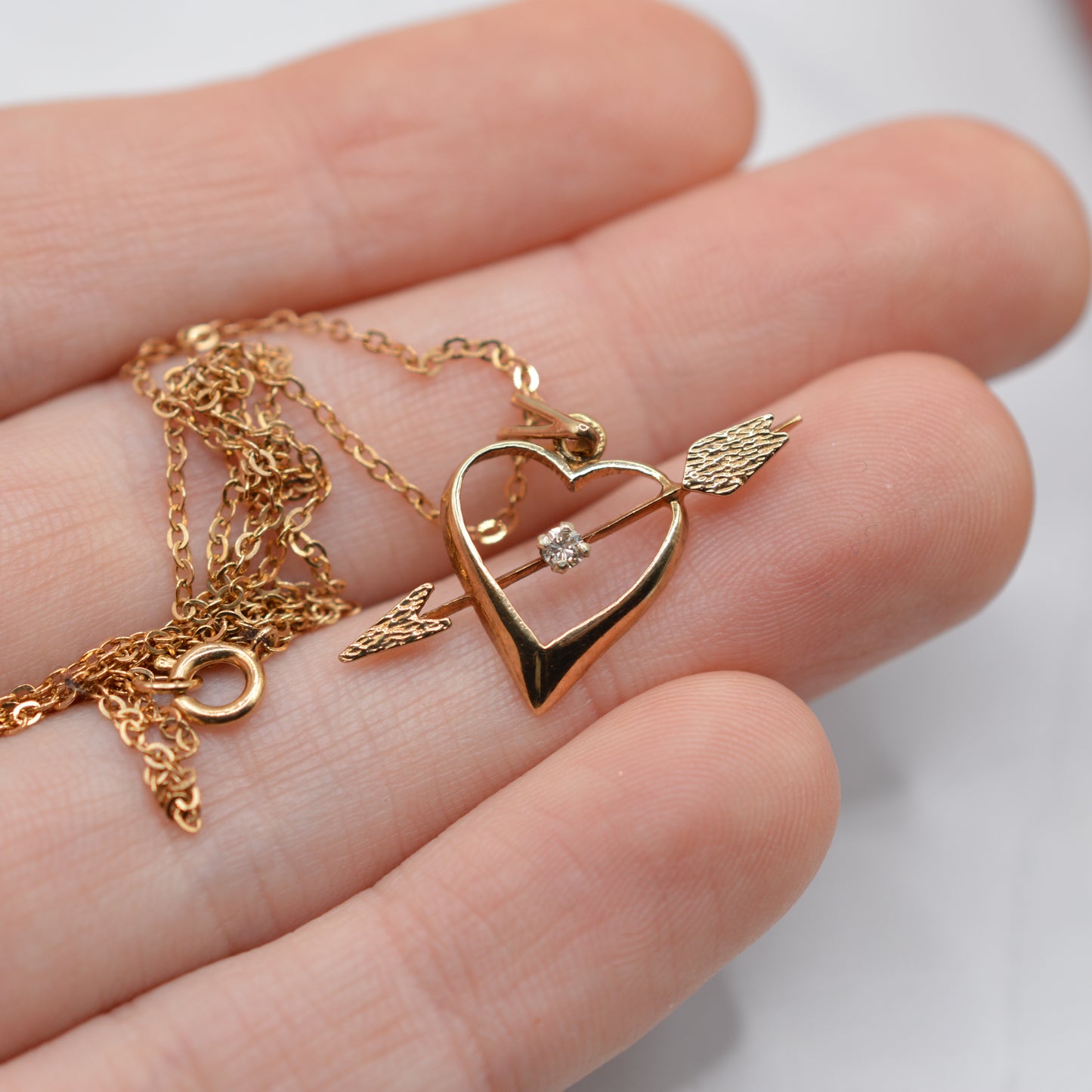 1970s Vintage 9ct Gold Diamond Heart & Arrow Pendant Necklace (18" Chain)