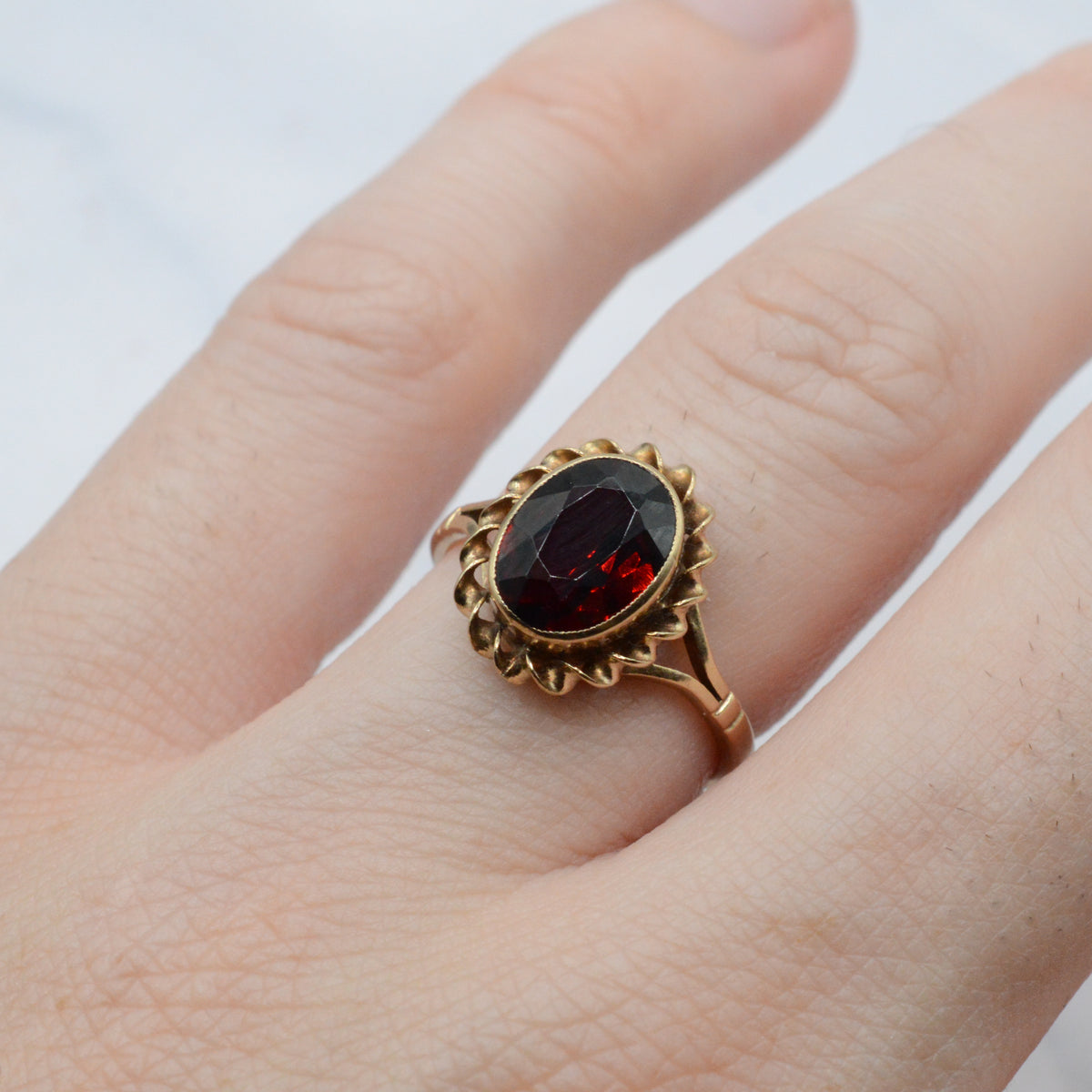 1960s Vintage 9ct Gold Garnet Solitaire Ring