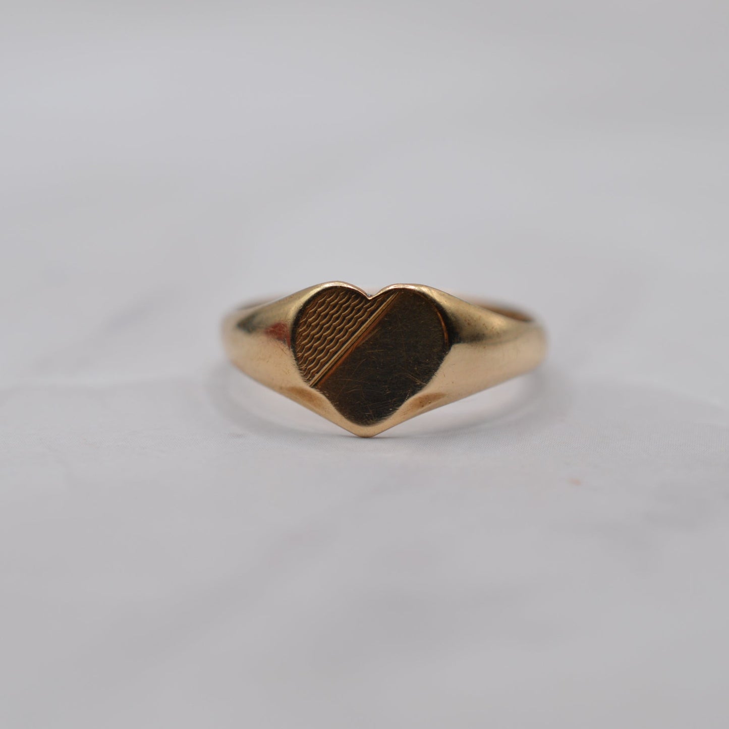 1950s Vintage 9ct Gold Heart Signet Ring