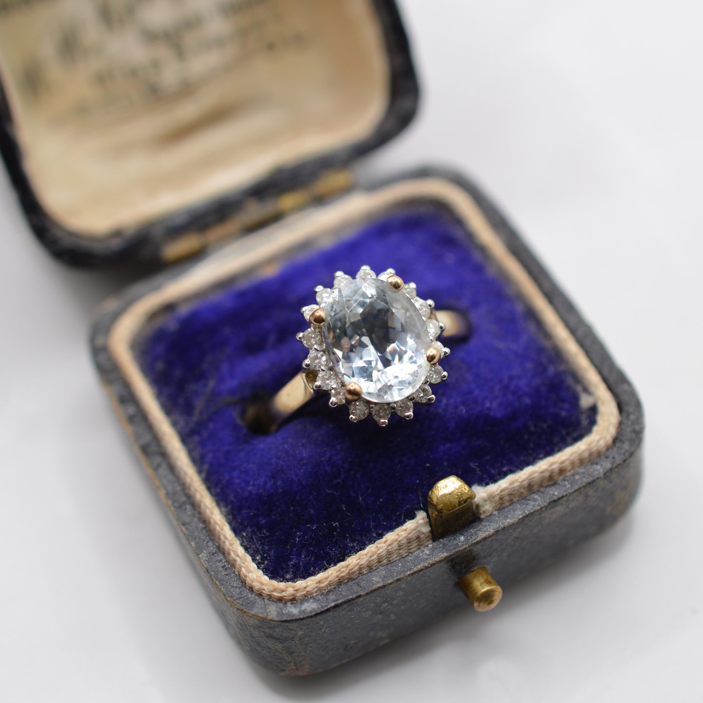 Y2K 9ct Gold Aquamarine & Diamond Cluster Ring