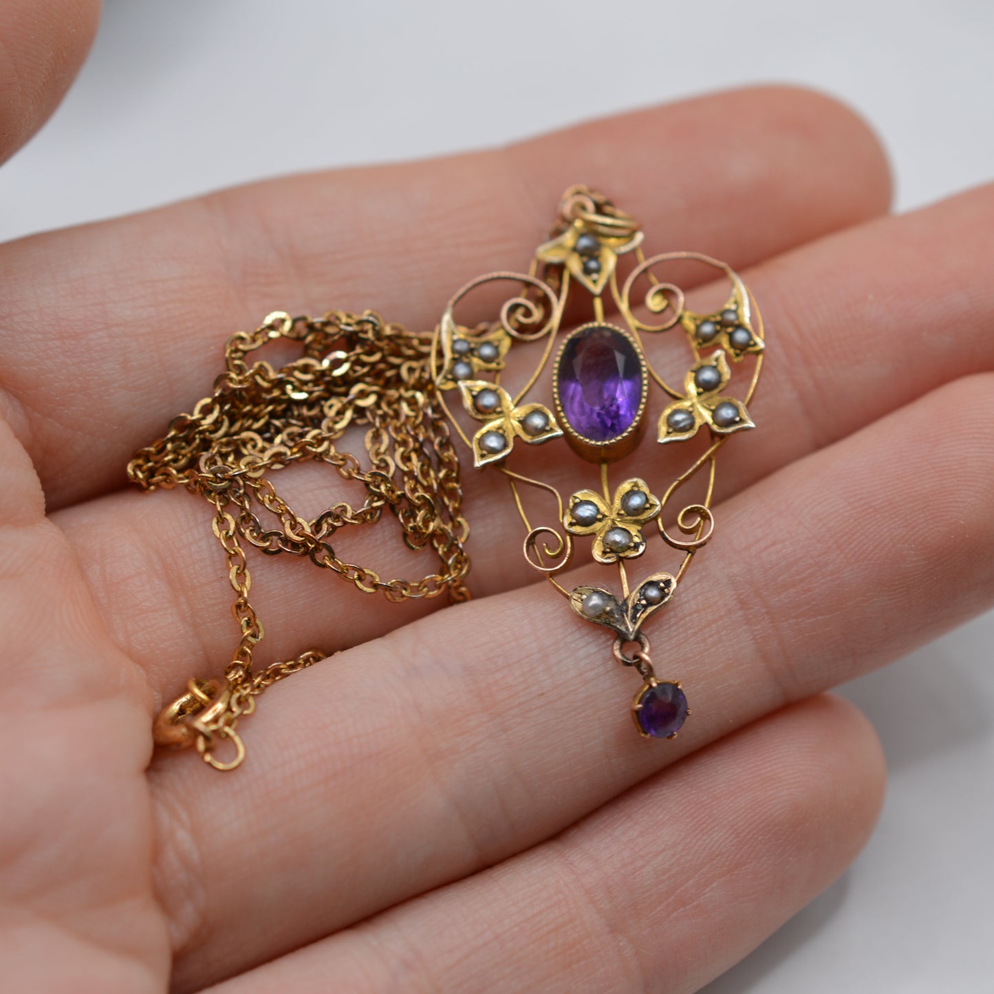 Edwardian Art Nouveau 9ct Gold Amethyst & Seed Pearl Pendant Necklace (18" Chain)