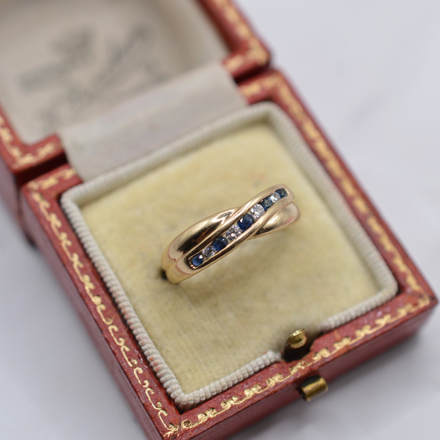 Vintage 9ct Gold Sapphire & C/Z Crossover Ring