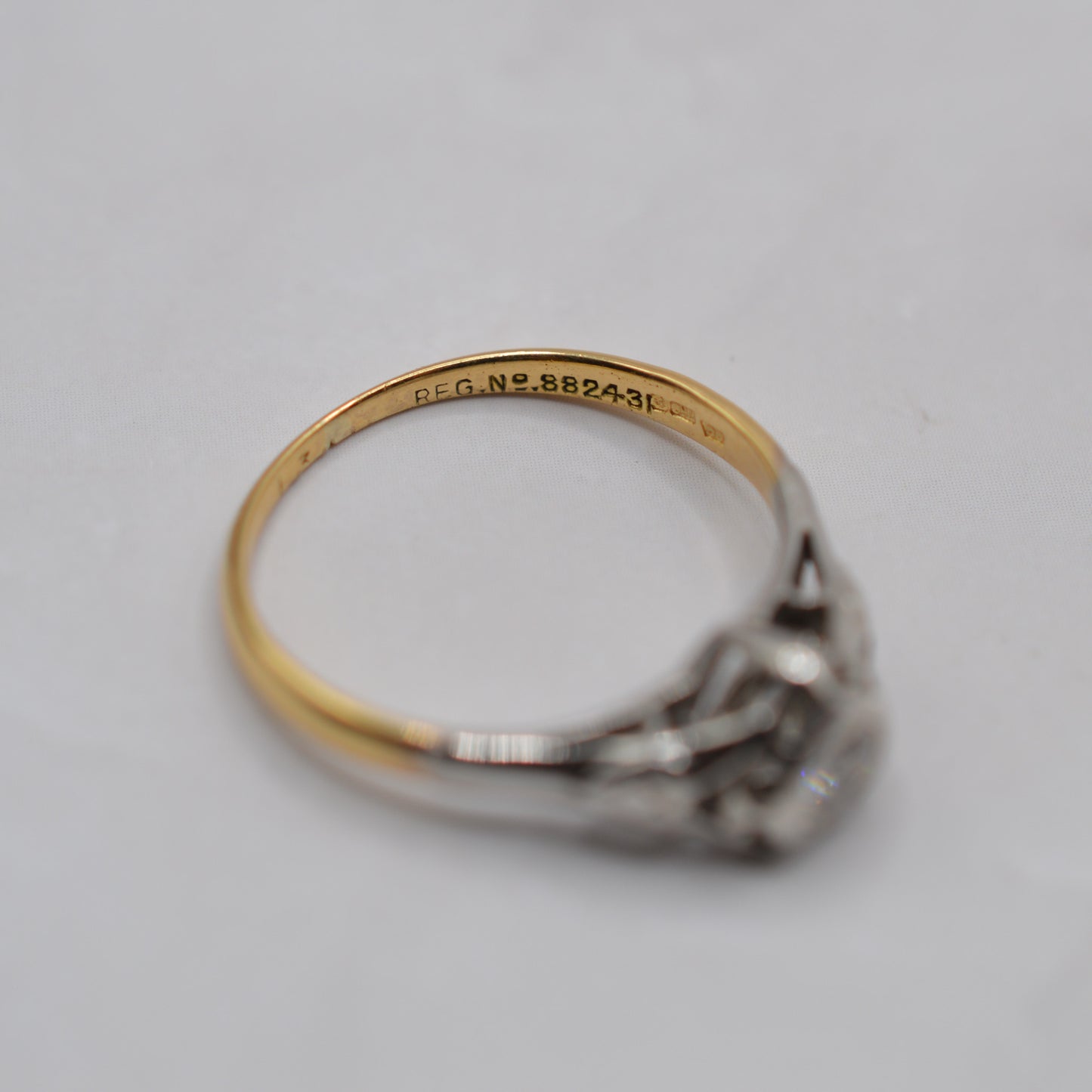 Antique Art Deco 18ct Gold & Platinum Diamond Heart Ring