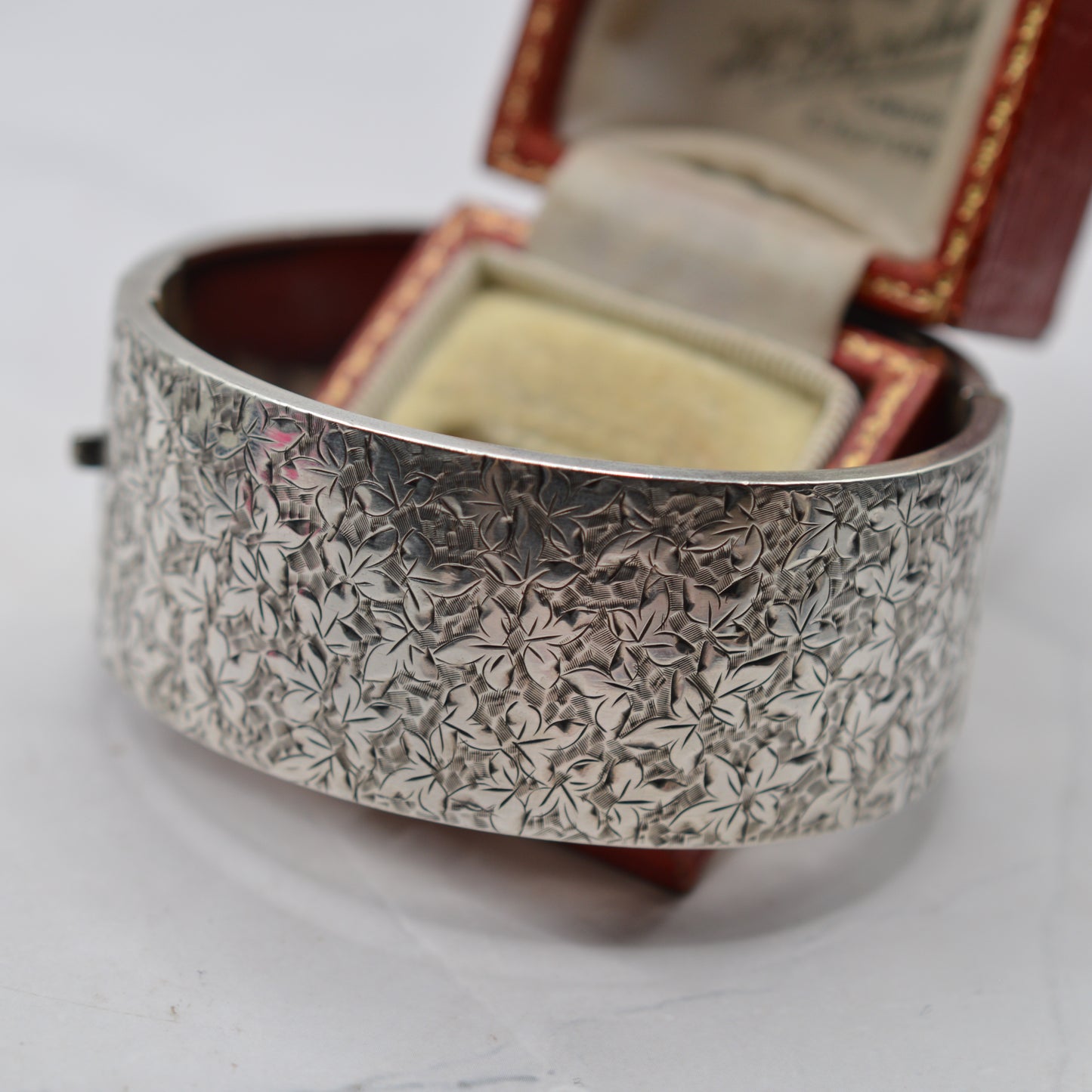 Antique Victorian Silver Ivy Foliate Bangle