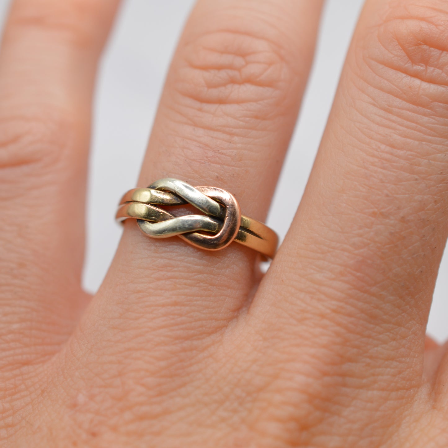 1980s Vintage 9ct Gold Tricolour Twist Knot Ring