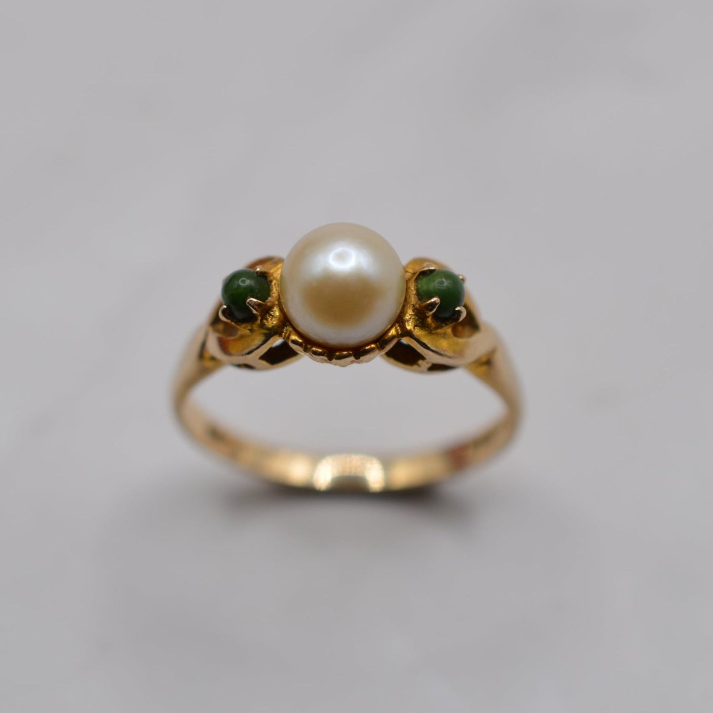 1960s Vintage 9ct Gold Pearl & Jade Trilogy Ring