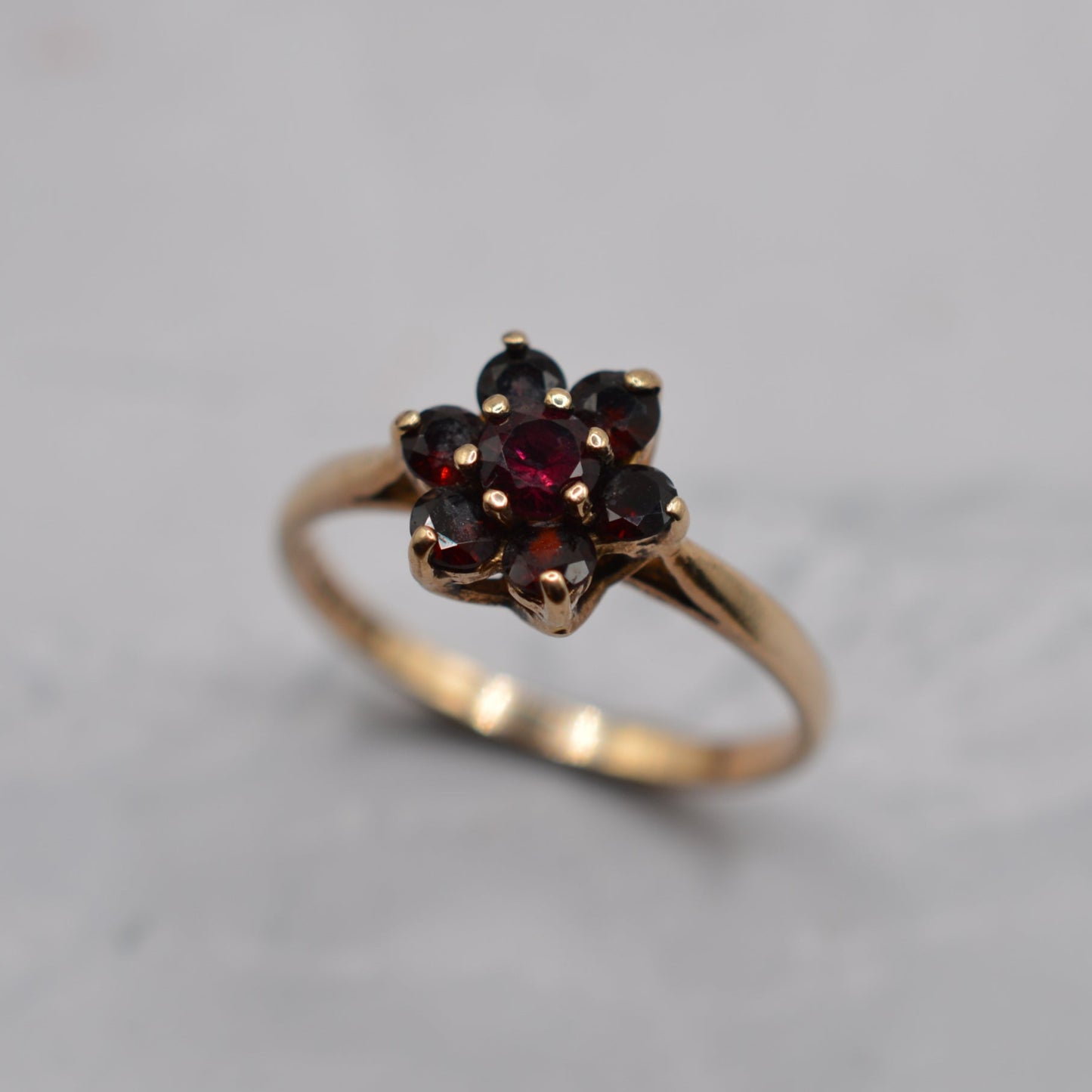 1970s Vintage 9ct Gold Garnet Floral Cluster Ring