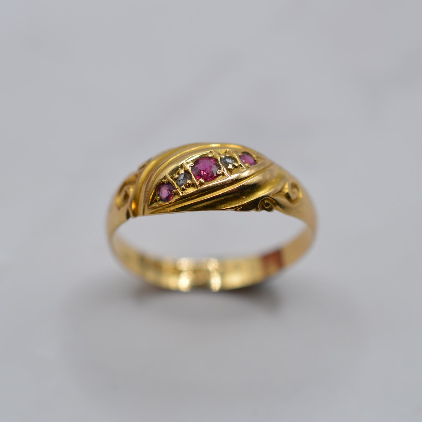 Antique Edwardian 18ct Gold Ruby & Diamond Ring