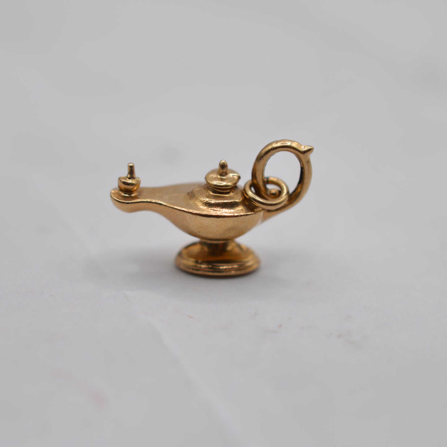 1960s Vintage 9ct Gold Genie Lamp Charm