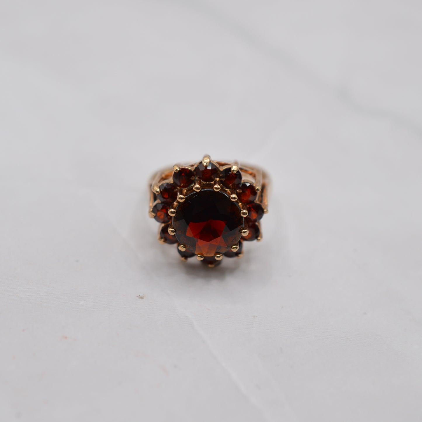 Large Chunky 1970s Vintage 9ct Gold Garnet Cluster Ring