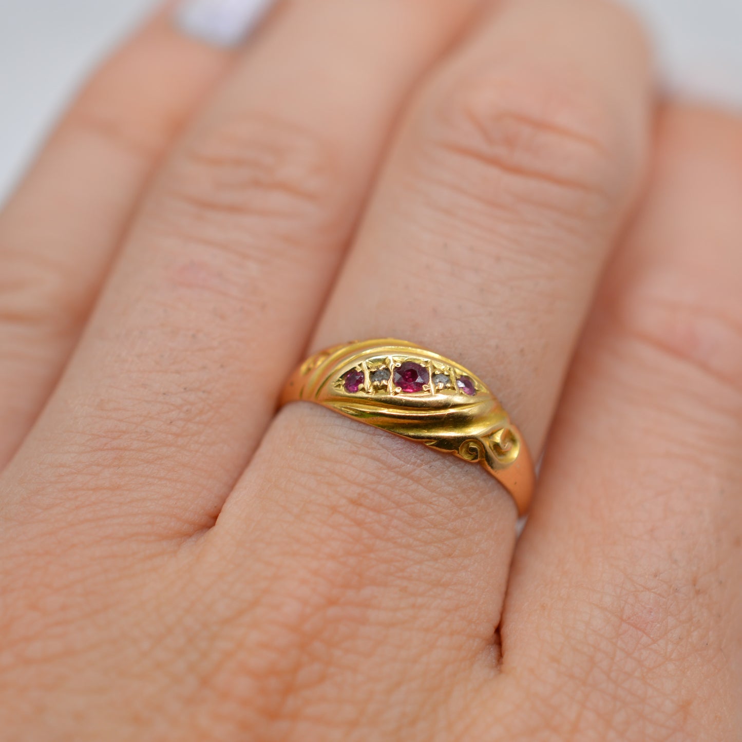 Antique Edwardian 18ct Gold Ruby & Diamond Ring