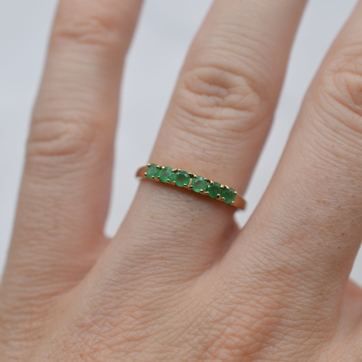 Y2K 9ct Gold Emerald Half-Eternity Ring