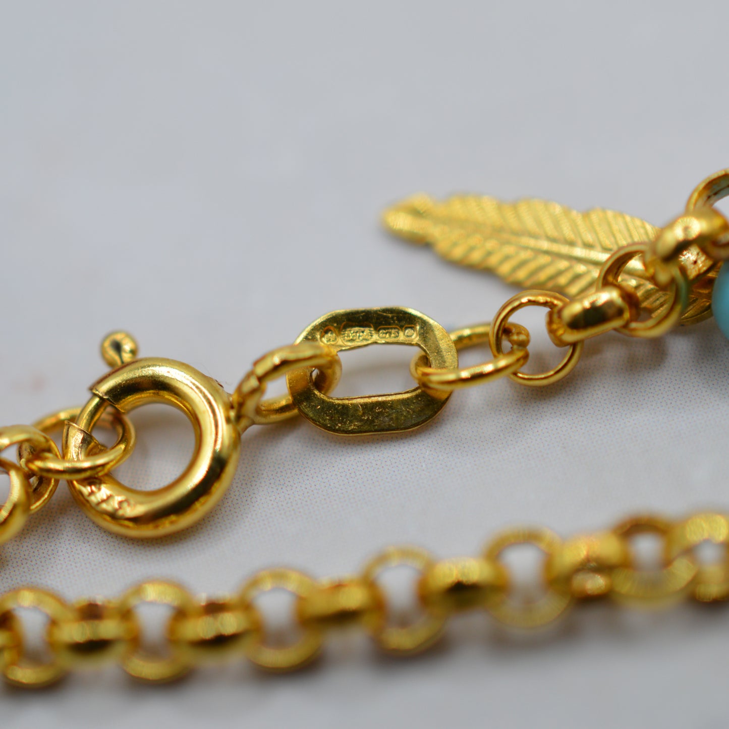 9ct Gold Feather & Turquoise Bracelet & Hoop Earrings Set