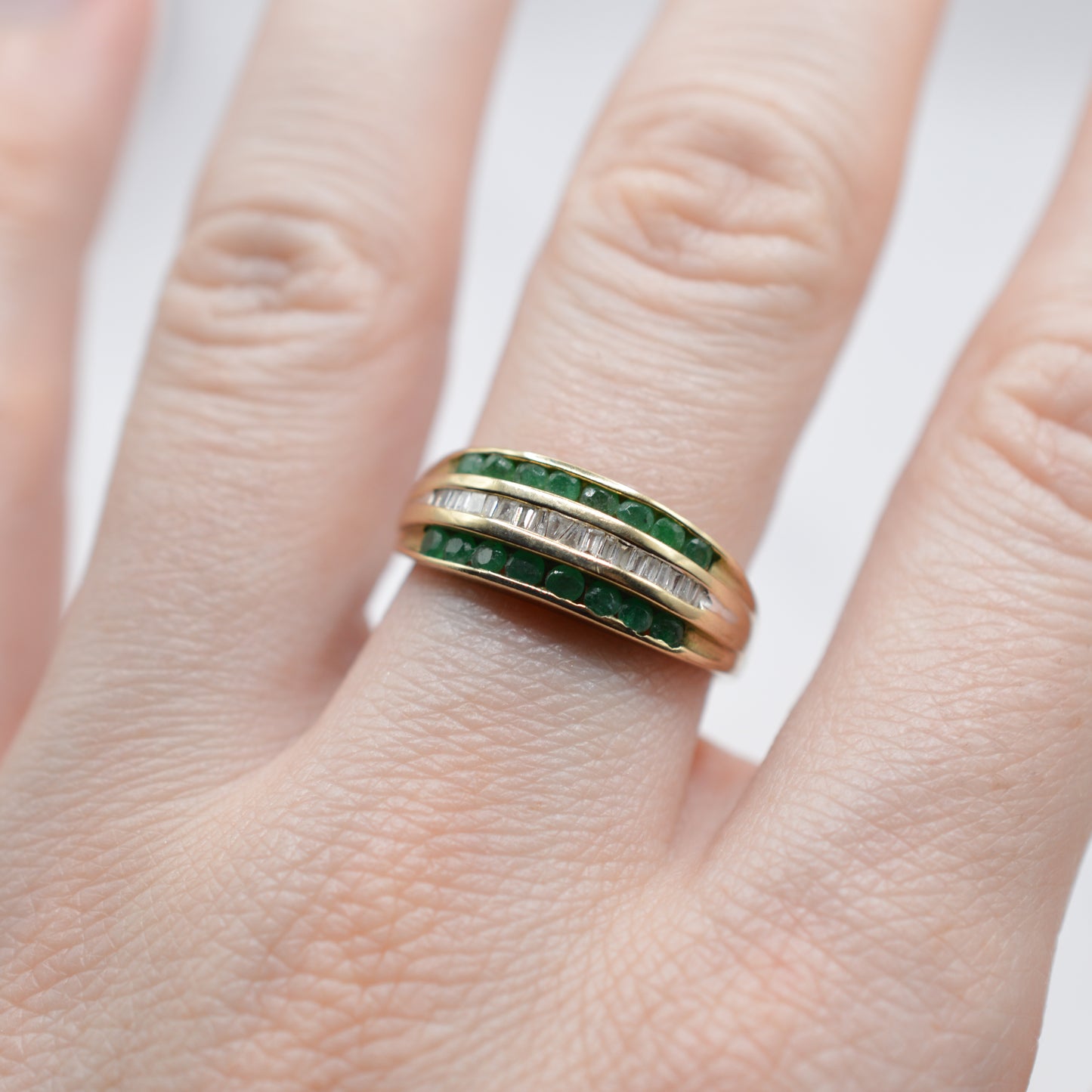 Y2K Chunky 9ct Gold Emerald & Diamond Ring