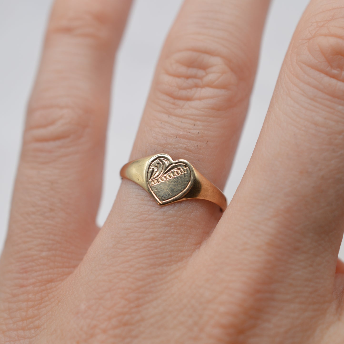 1970s Vintage 9ct Gold Heart Signet Ring