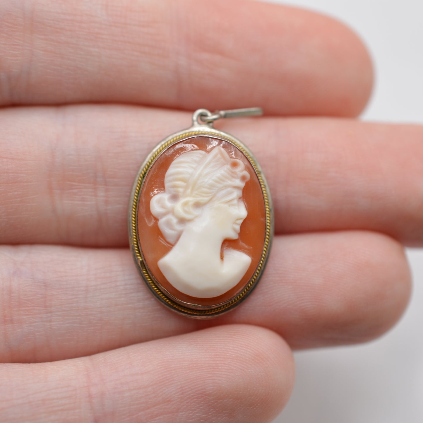 Vintage .800 Silver Cameo Pendant