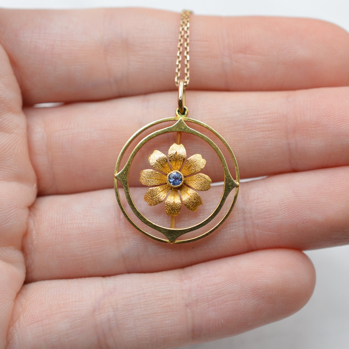 Antique Edwardian 15ct Sapphire Floral Pendant on 9ct Gold Chain (16”)