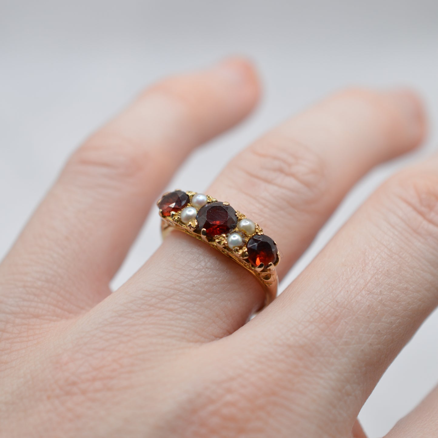 1960s Vintage 9ct Gold Garnet & Pearl Seven-Stone Ring